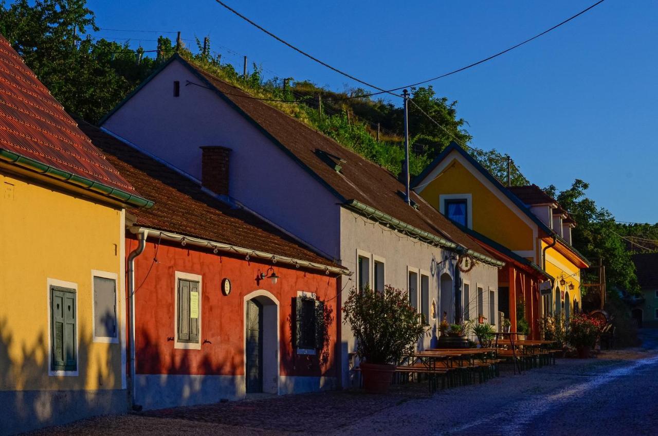 Hotel Gaestehaus Familie Trachsler Rohrendorf bei Krems Zewnętrze zdjęcie