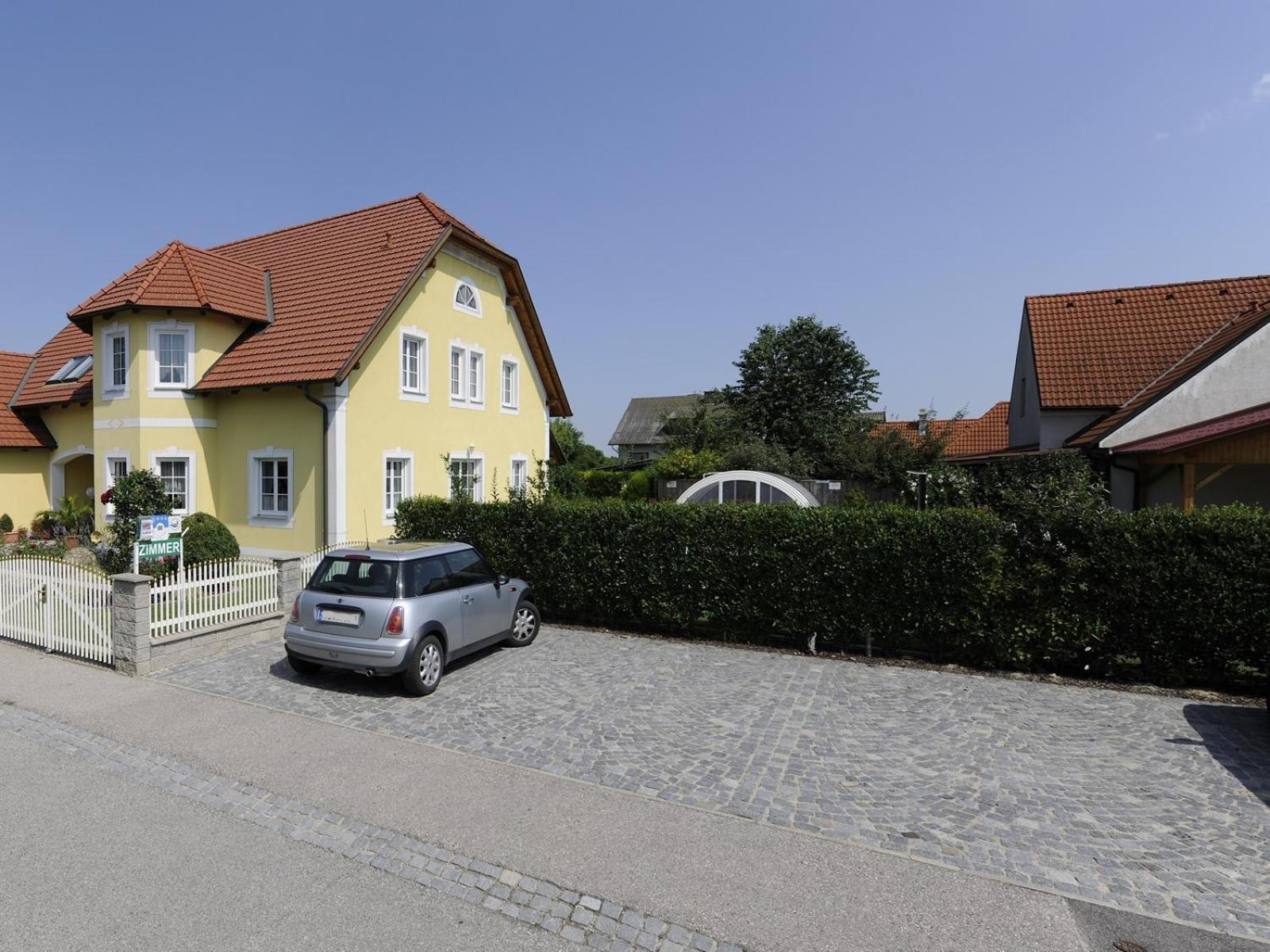 Hotel Gaestehaus Familie Trachsler Rohrendorf bei Krems Zewnętrze zdjęcie